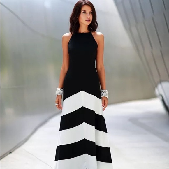 Dresses & Skirts - Black and white maxi DRC163